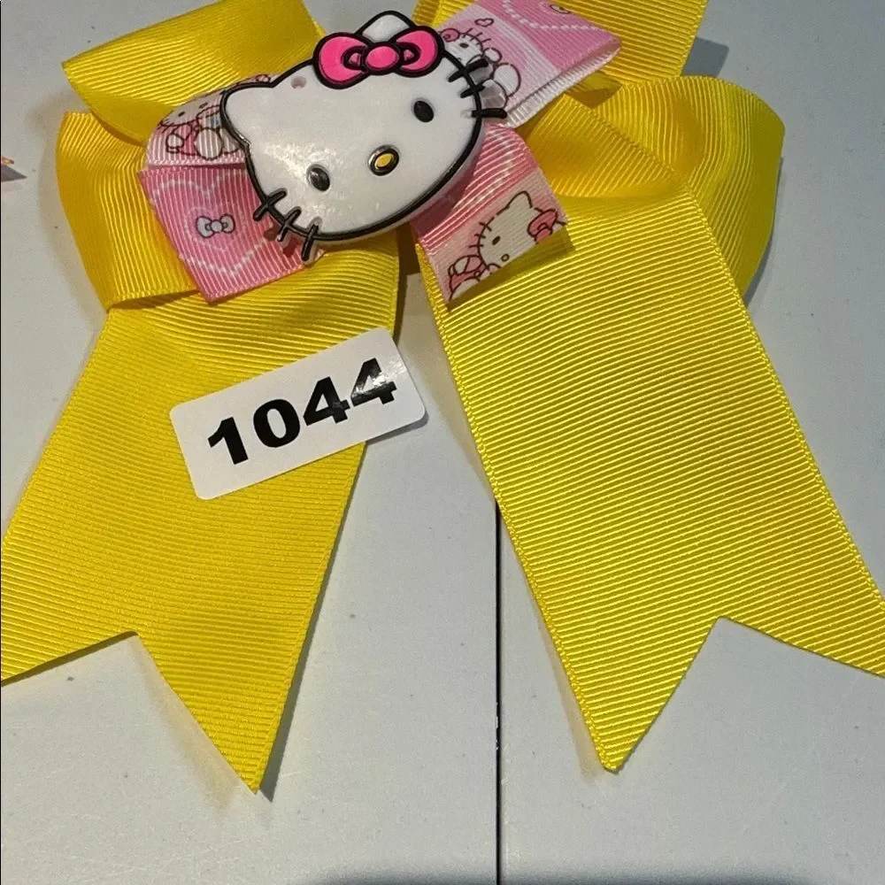 1044 Yellow Color Hello Kitty Aligator Clip‎ Hair Bow